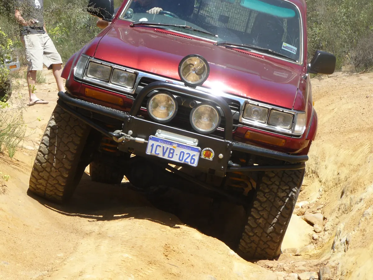 Toyota Landcruiser 80 Series (1990-1998) Xrox Bullbar (Sku: Xr80) 1