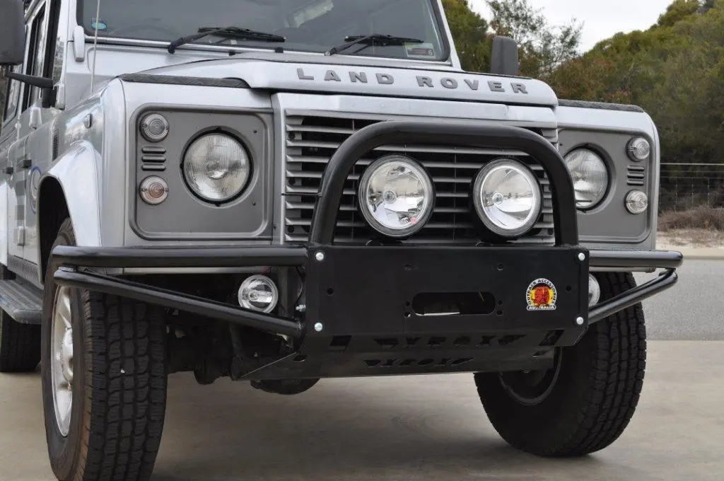 Landrover Defender (1990-2016) Xrox Bullbar (Sku: Xrld) 1