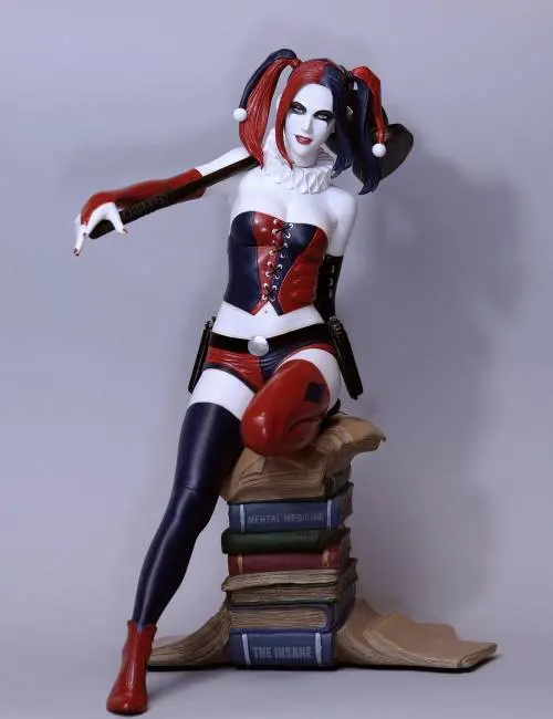 Dc Comics: Harley Quinn By Luis Royo Fantasy Figure Gallery Exclusive 1