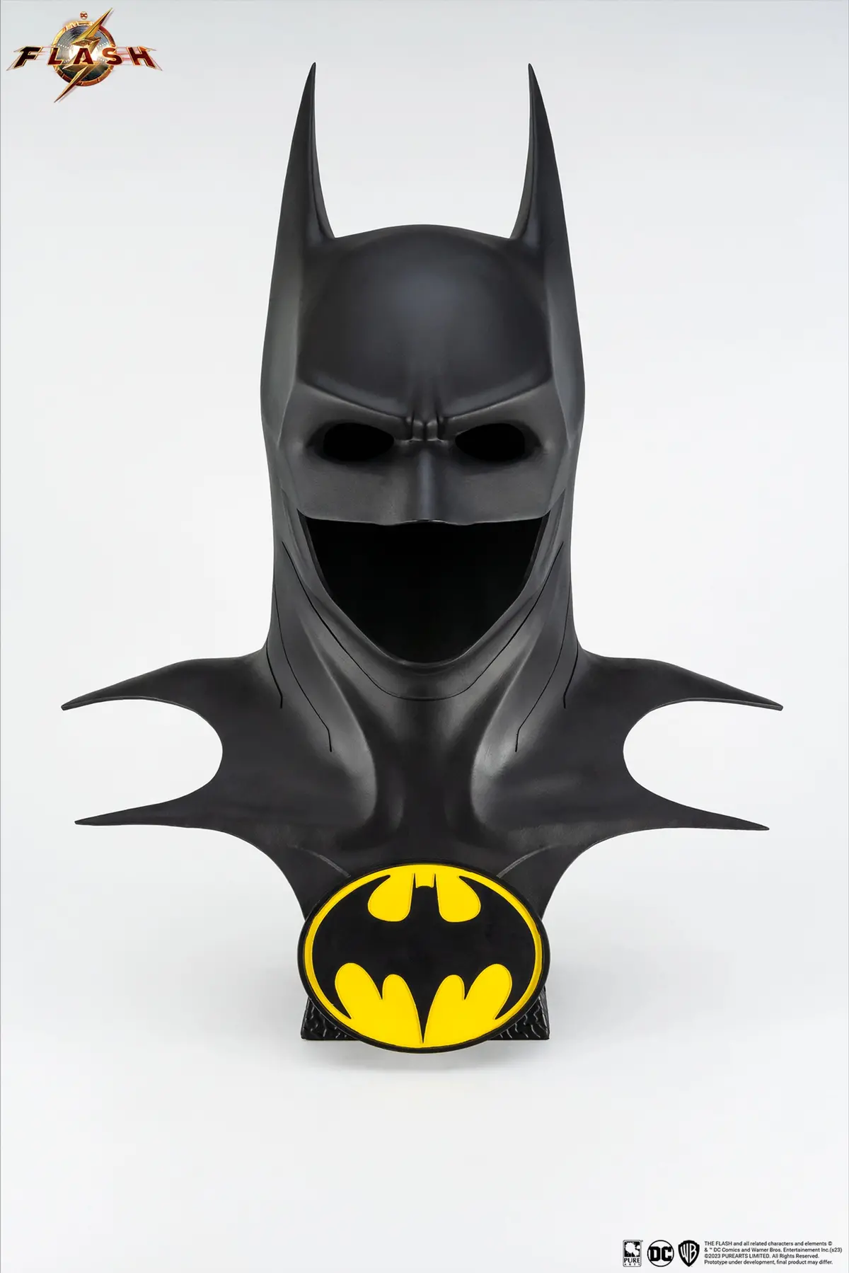 Dc The Flash: Batman 1:1 Scale Cowl Replica 1