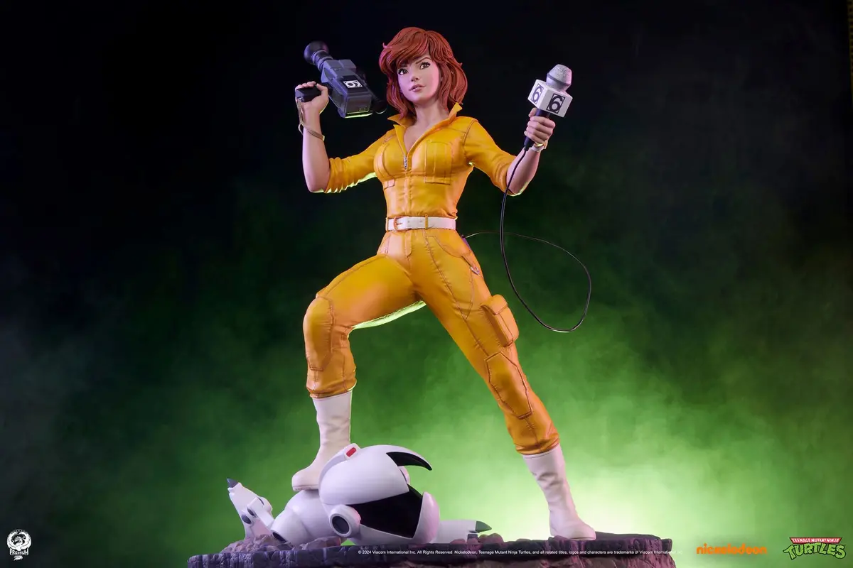 Teenage Mutant Ninja Turtles: April O’Neil 1