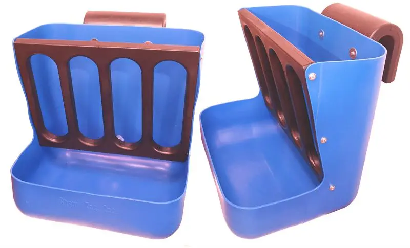 Plastic Horse Feeder 1