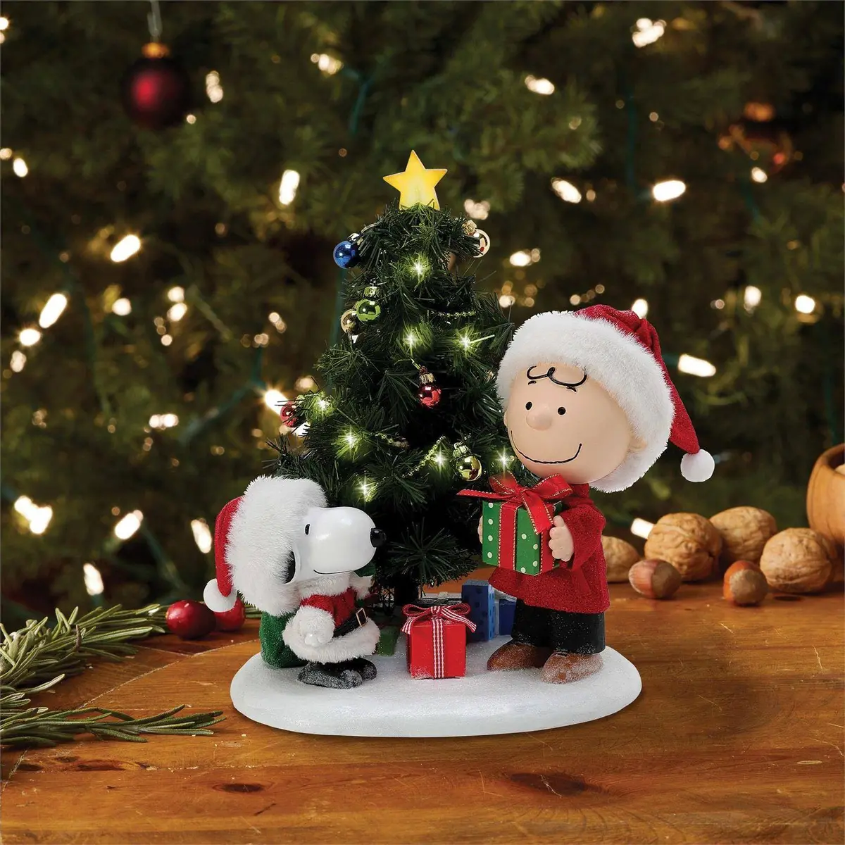 Peanuts: Charlie Brown And Snoopy Christmas Time Is Here 1