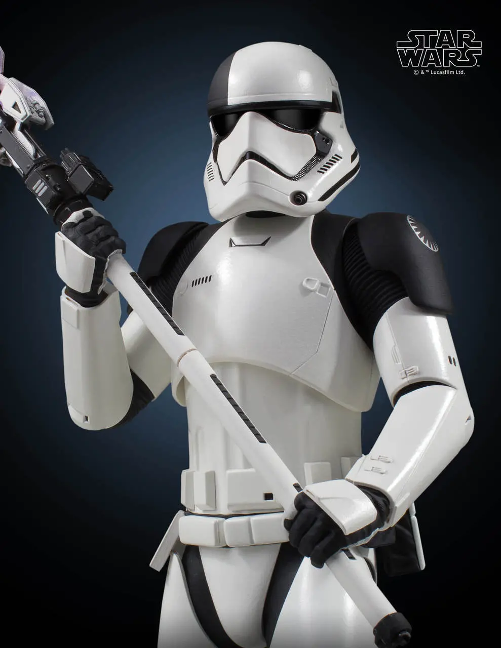 Executioner Trooper Sixth Scale Statue 1