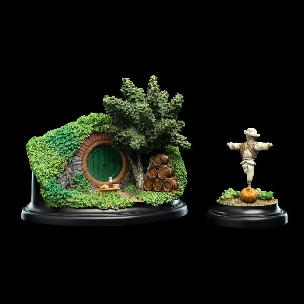 Hobbit Holes 15 Gardens Smial 1