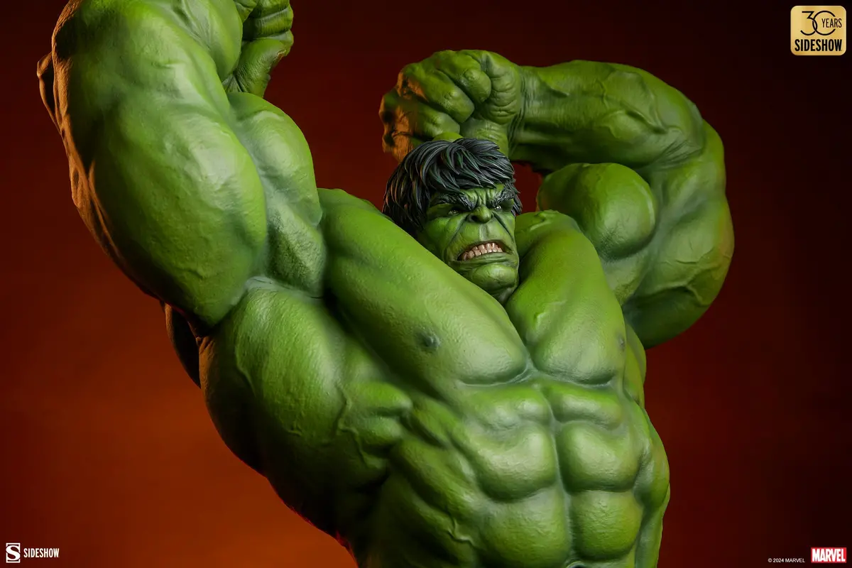Marvel: Hulk Classic Premium Format Figure (Pre-Order) 1