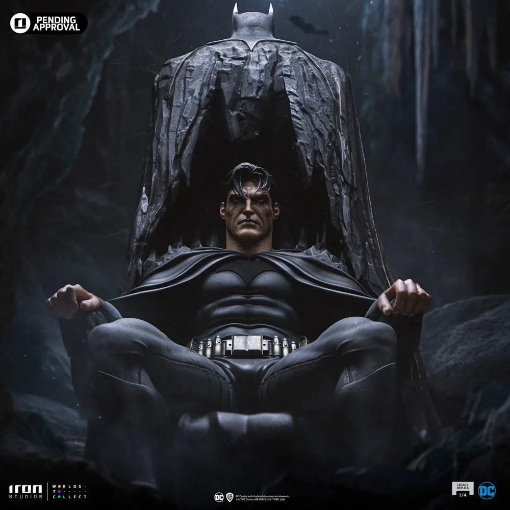 Dc Comics: Batman And Bruce Wayne Identity (Pre-Order) 1