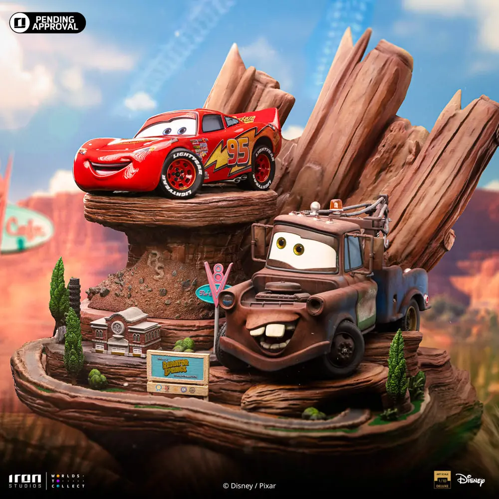 Disney Pixar Cars: Lightning Mcqueen & Tow Mater Deluxe (Pre-Order) 1