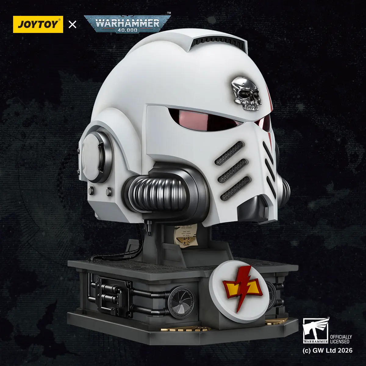 Warhammer 40K: White Scars Mkx Helmet & Display Stand (Pre-Order) 1