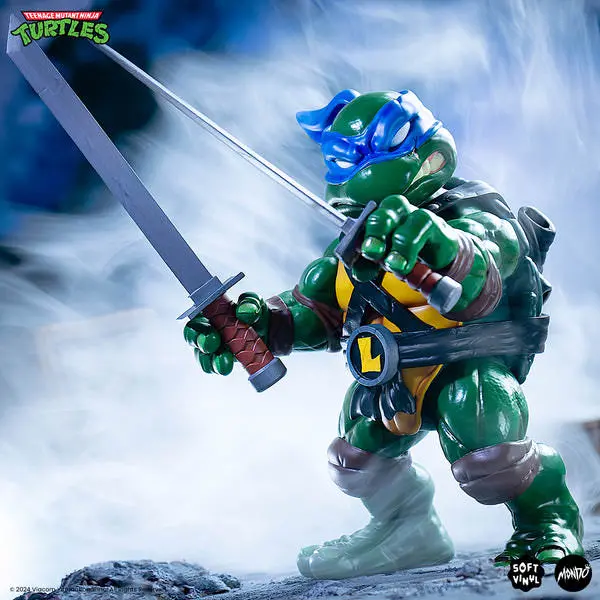 Teenage Mutant Ninja Turtles: Leonardo Vinyl (Pre-Order) 1
