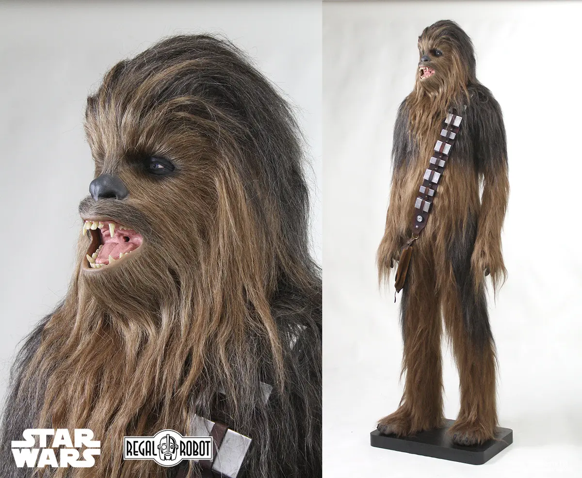 Star Wars: Chewbacca Life-Size Statue Roaring Version 1