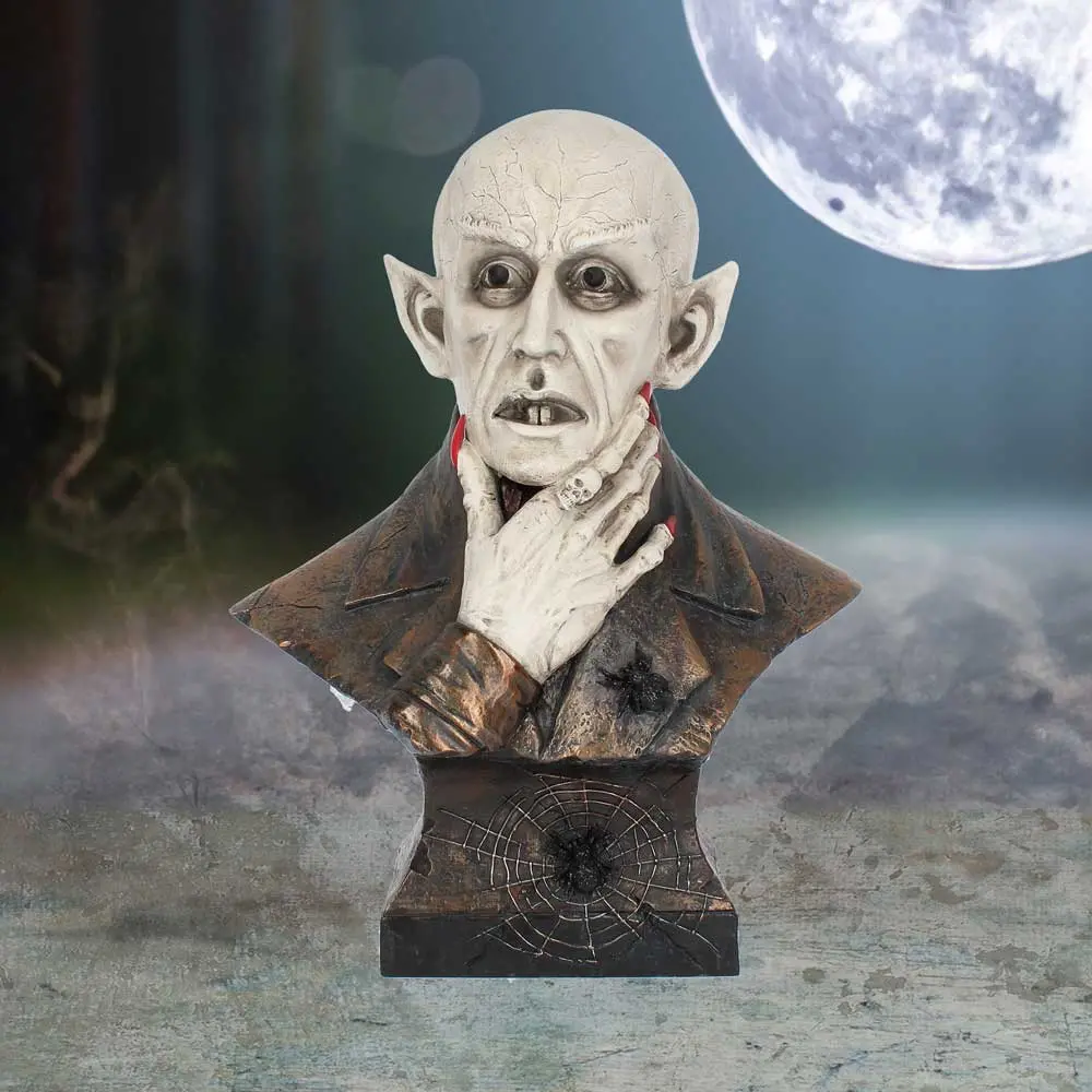 Nosferatu (1922): The Count 1