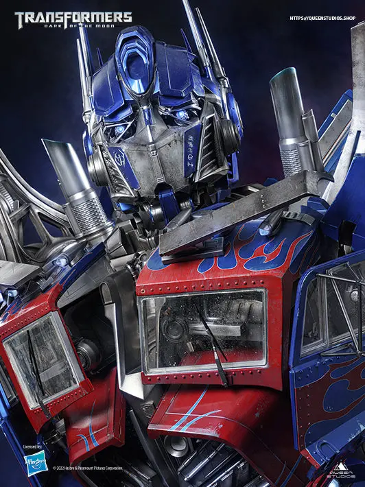Transformers: Optimus Prime Human-Size Bust (Pre-Order) 1