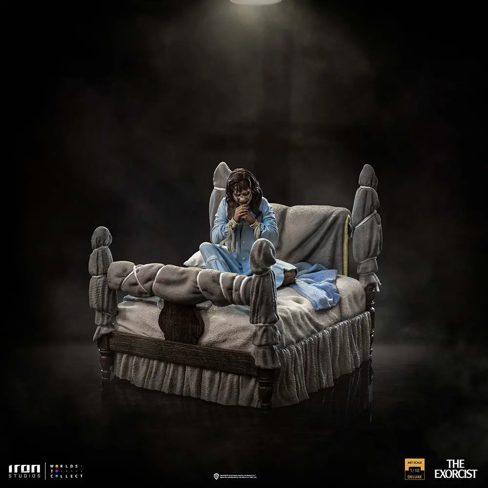 The Exorcist: Possessed Regan Macneil Deluxe 1