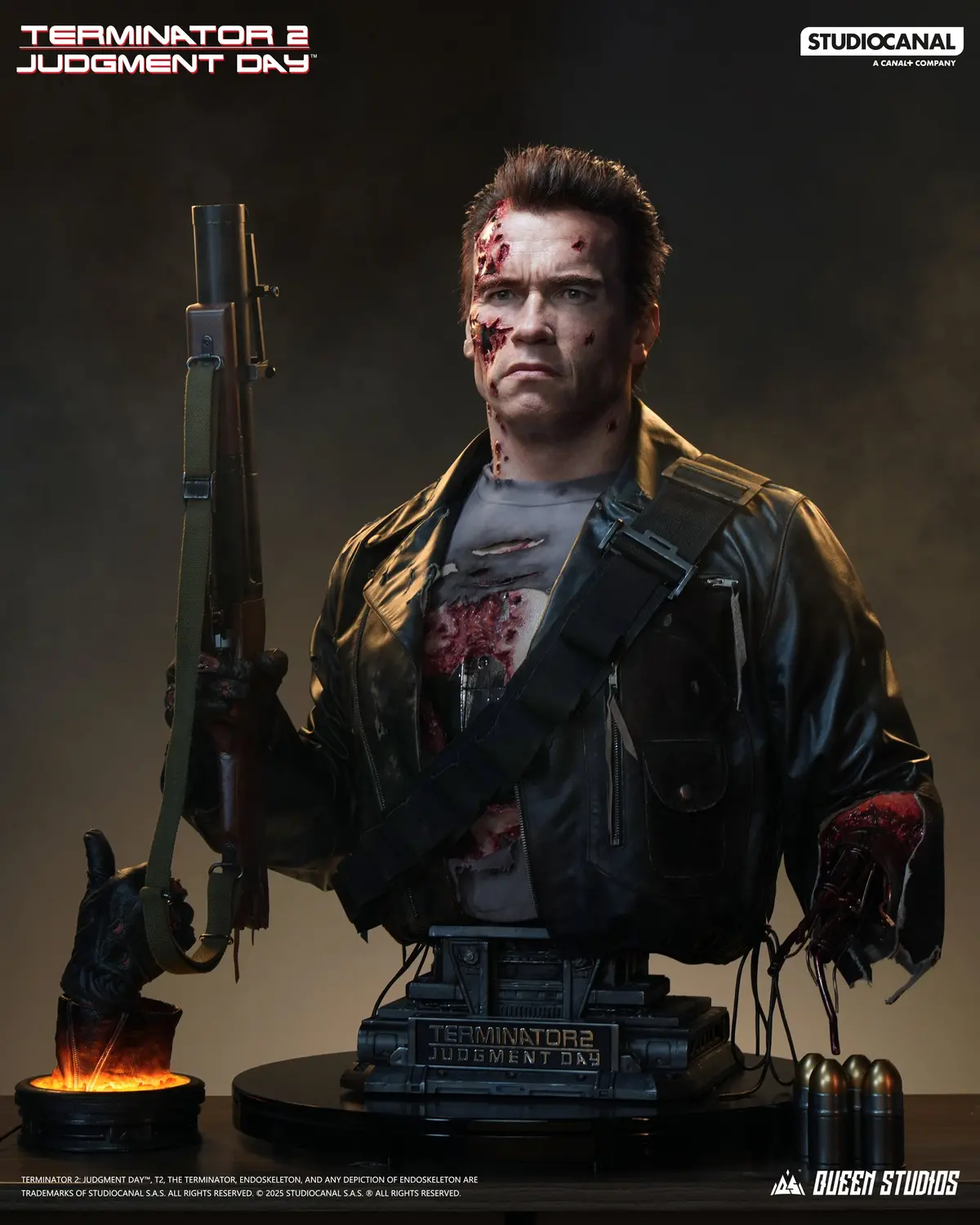 Terminator 2 Judgment Day (1991): T-800 Battle Damaged (Mechanical) Life-Size Bust 1