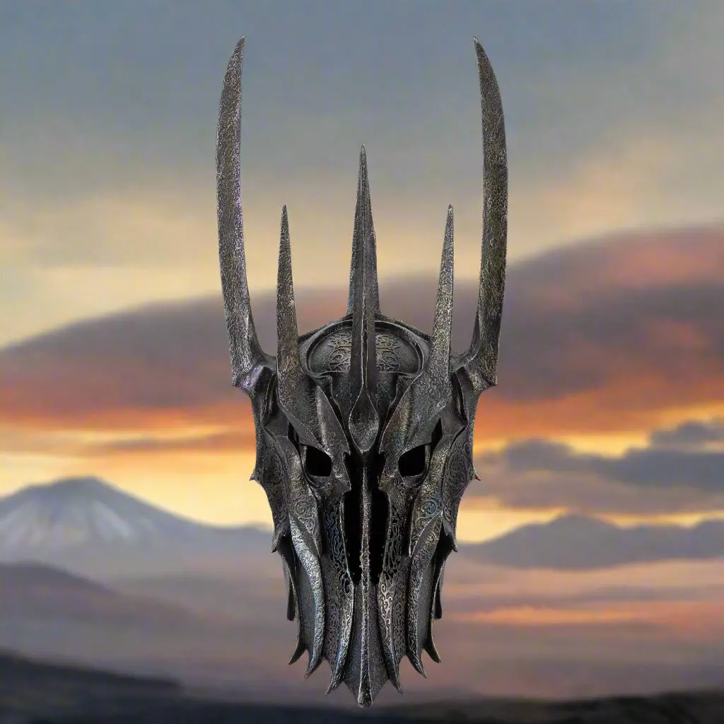 The Lord Of The Rings: Museum Collection Helm Of Sauron 1