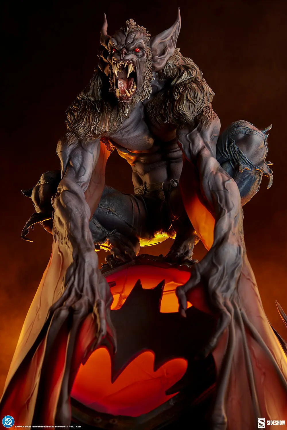 Dc Comics: Man-Bat Premium Format Figure 1