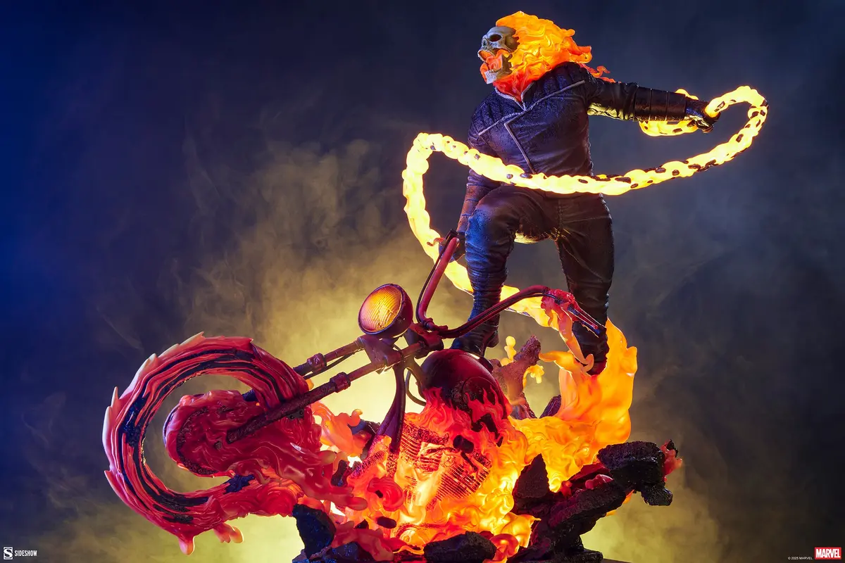 Marvel: Ghost Rider (Classic Variant) Premium Format Figure 1