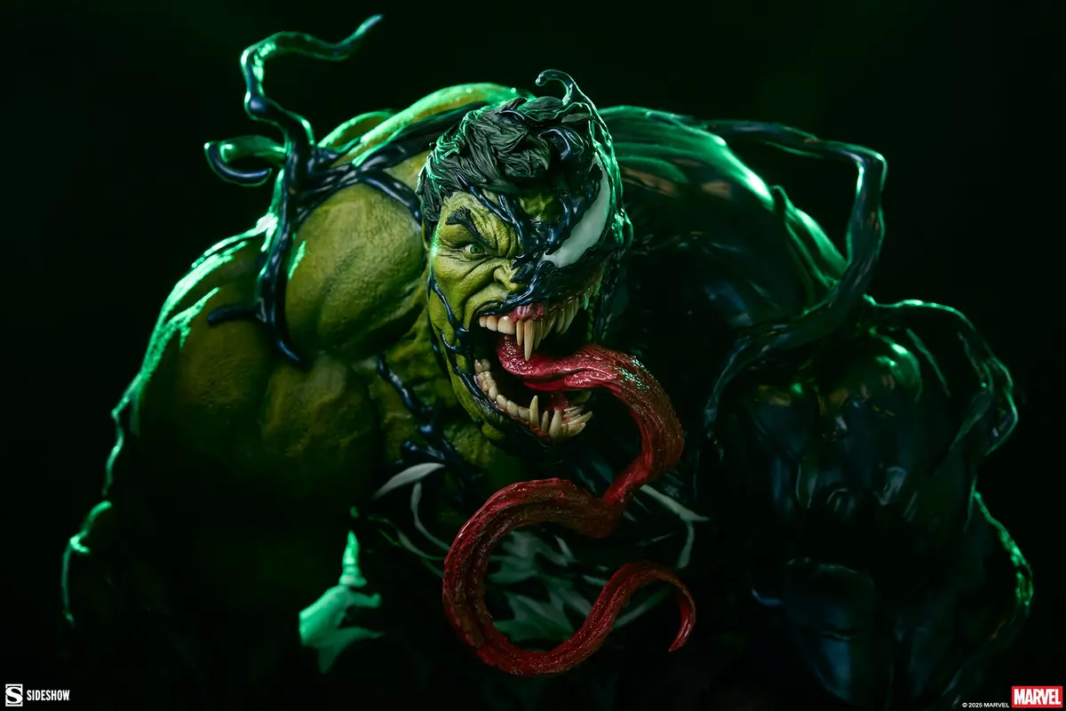 Marvel Comics: Venomized Hulk Premium Format Figure 1