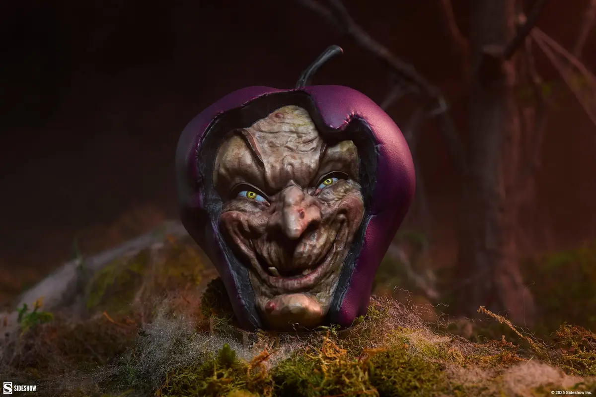 Sideshow Originals: Witch Apple 1