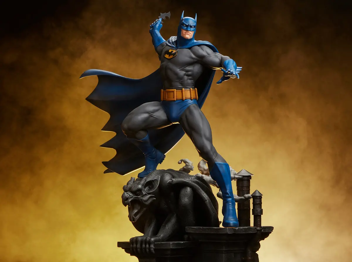 Dc Comics: Batman (Retro Edition) Sixth Scale 1