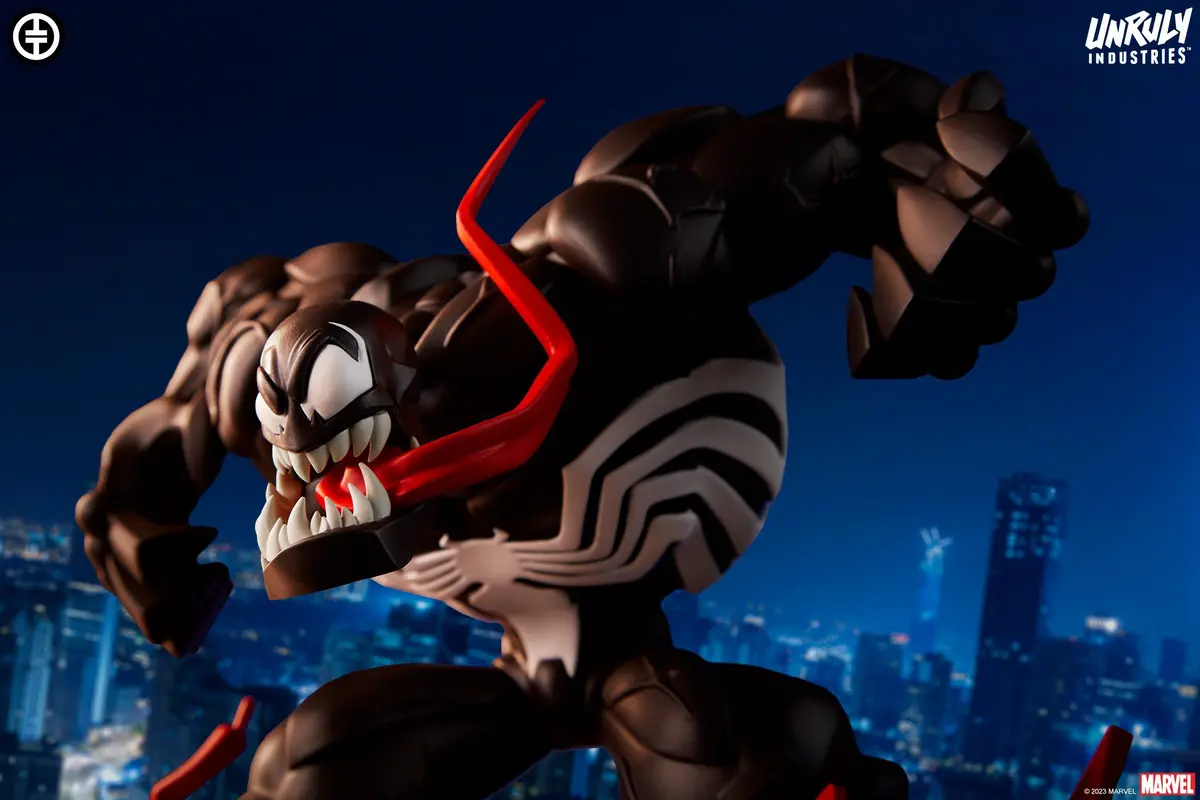 Marvel Comics: Venom By Tracy Tubera (Pre-Order) 1